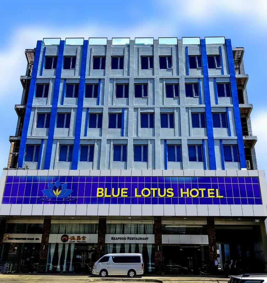 Blue Lotus Hotel Davao Экстерьер фото