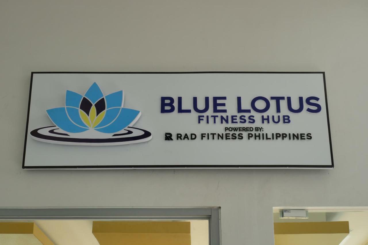 Blue Lotus Hotel Davao Экстерьер фото